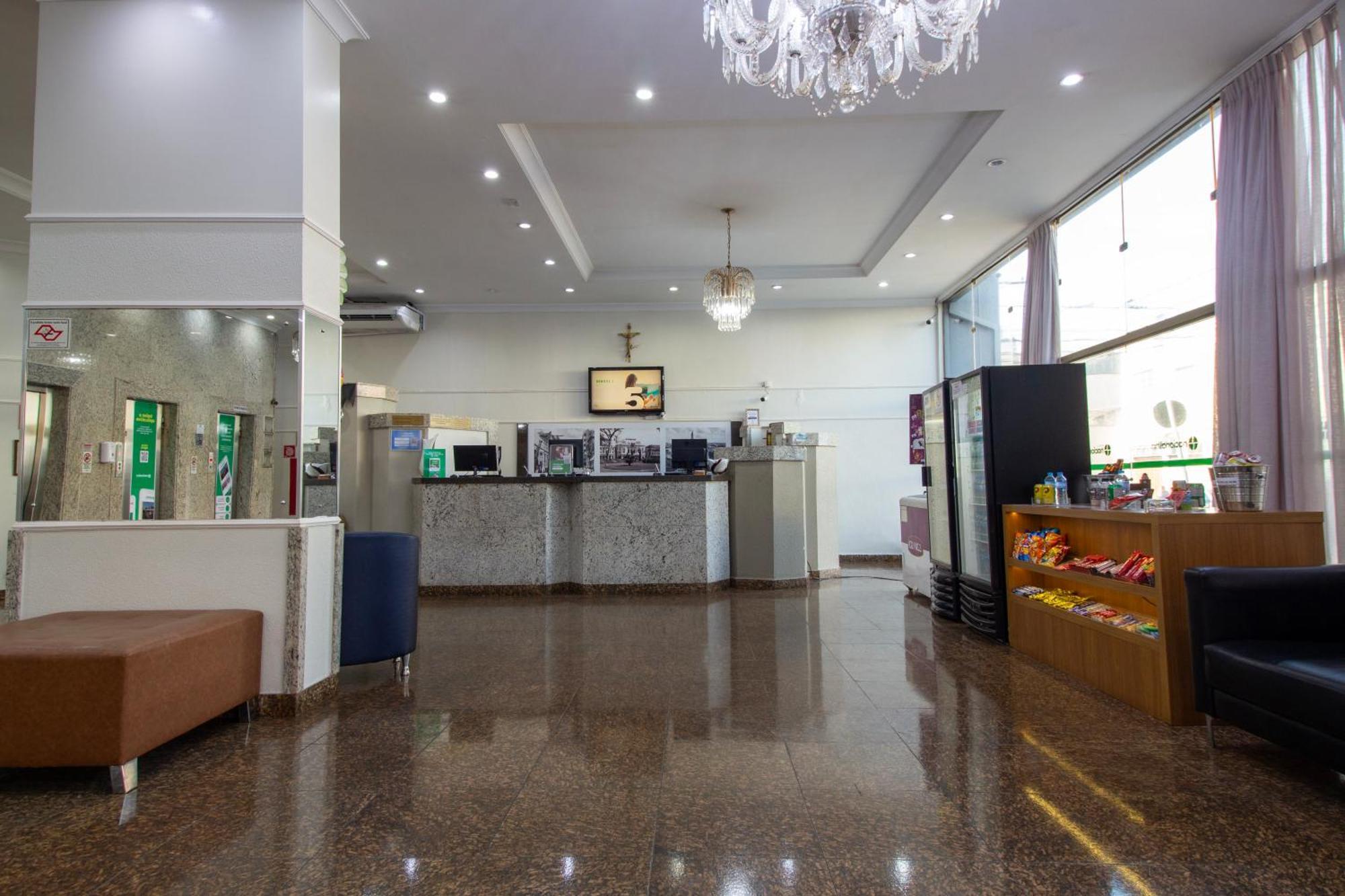Hotel Nacional Inn 里贝朗普雷托 外观 照片