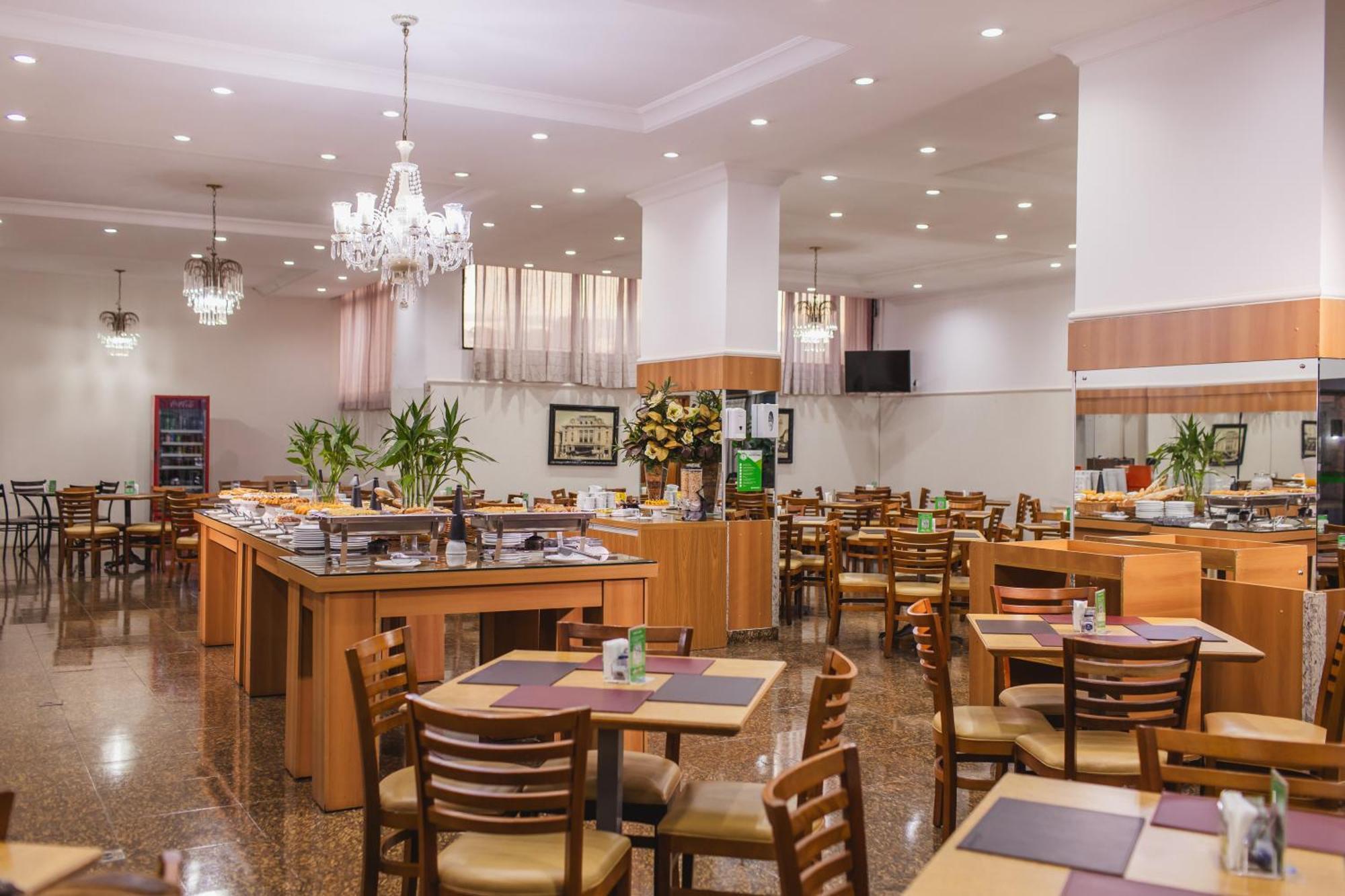 Hotel Nacional Inn 里贝朗普雷托 外观 照片