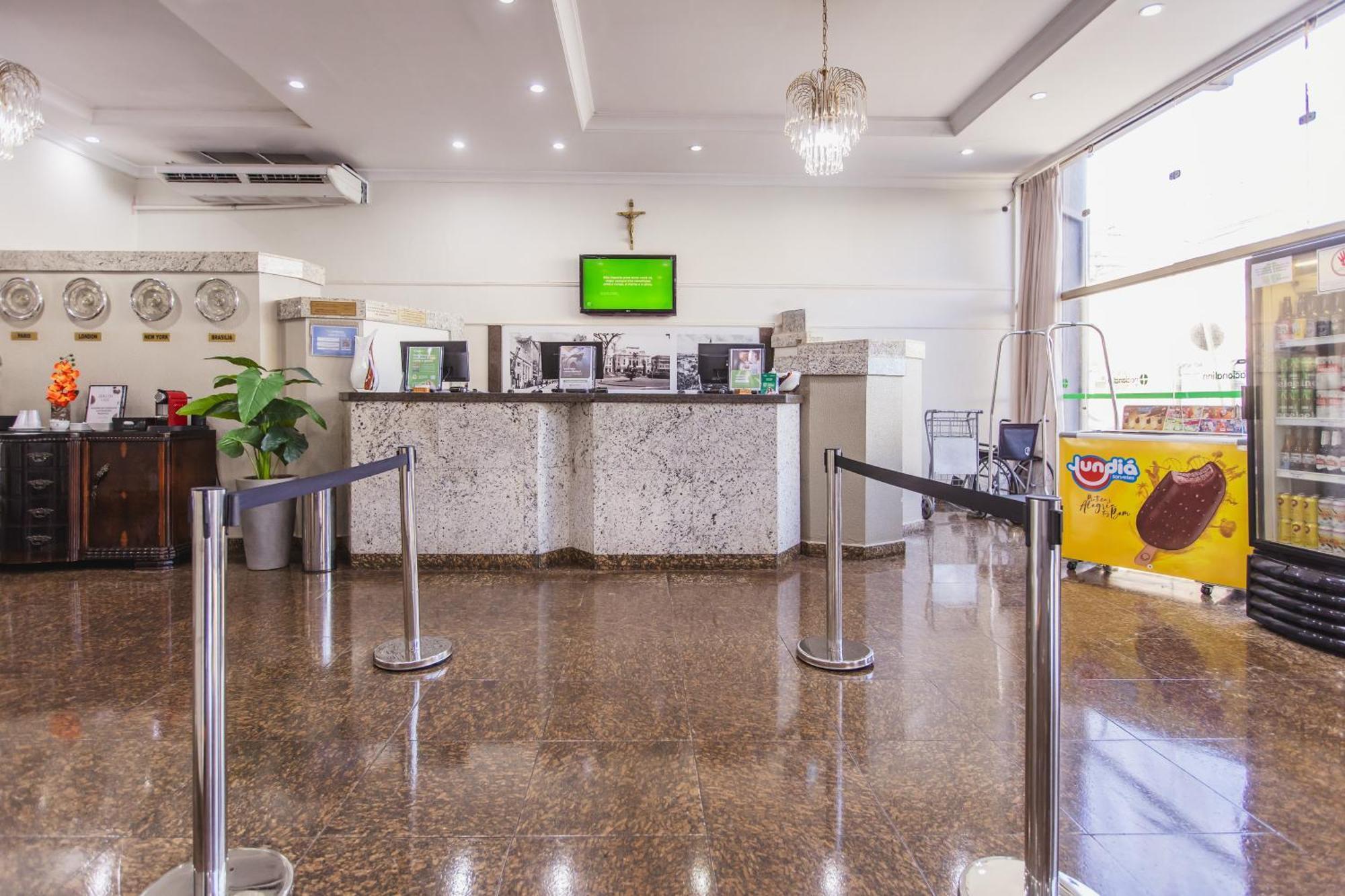 Hotel Nacional Inn 里贝朗普雷托 外观 照片