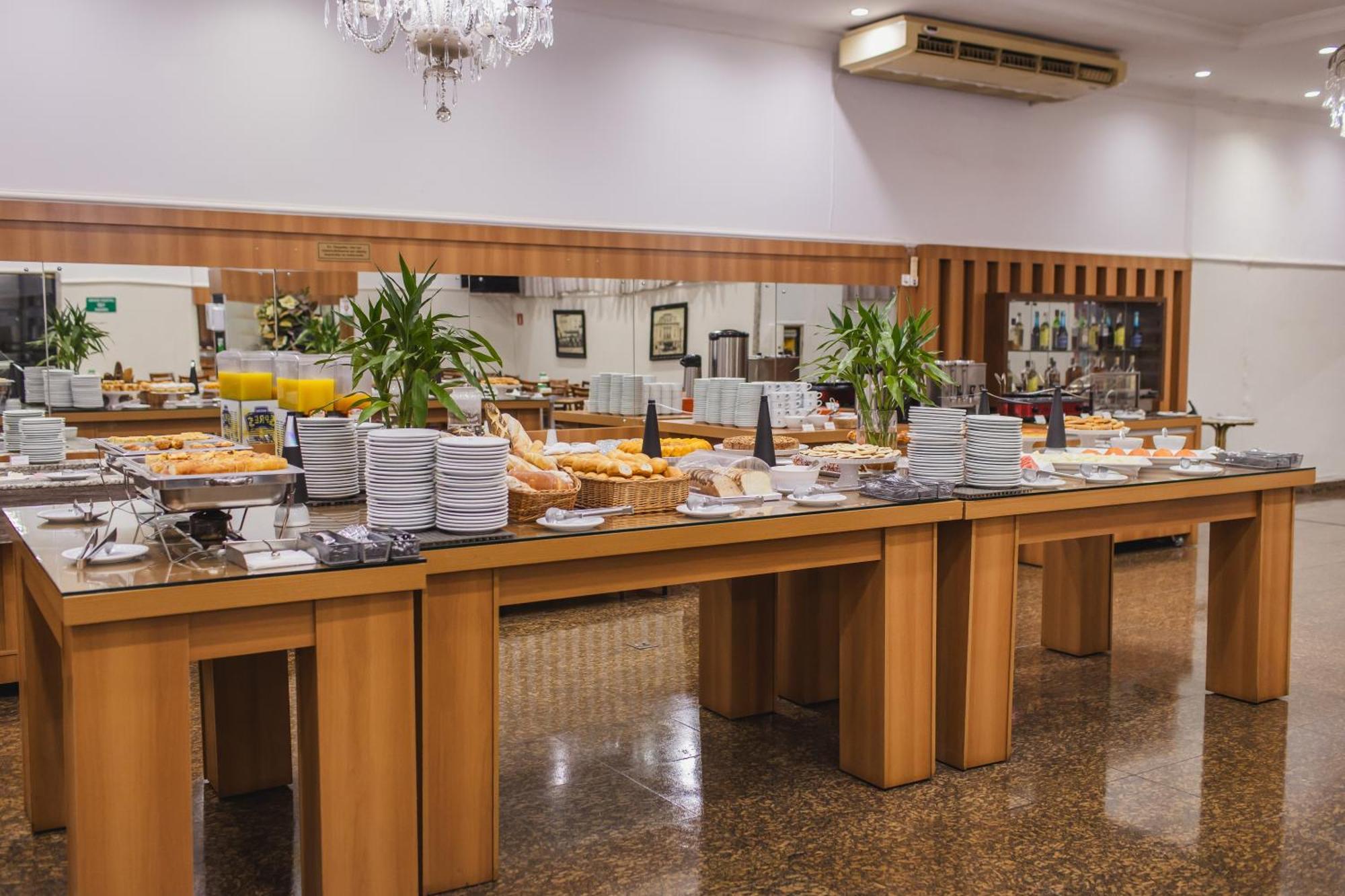 Hotel Nacional Inn 里贝朗普雷托 外观 照片